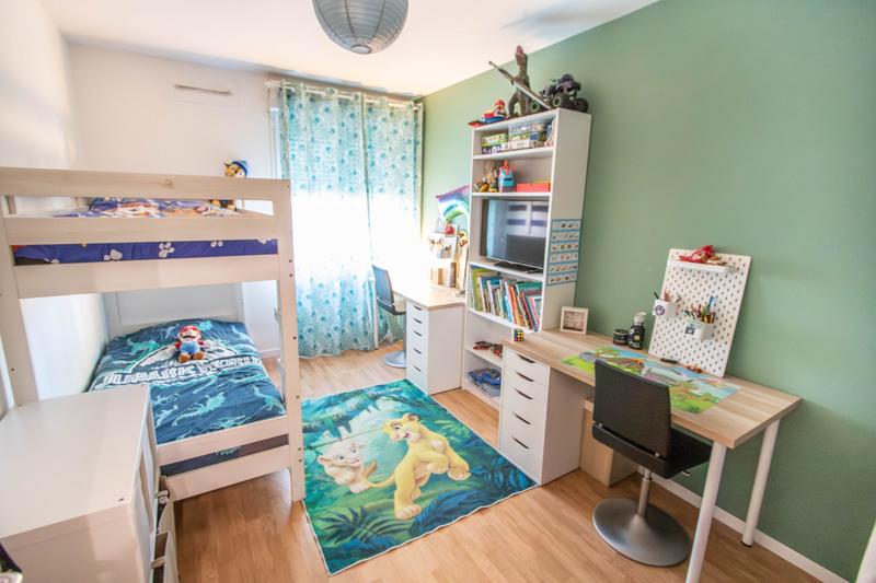 Appartement - 95 m² - 5 pièces