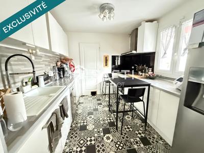 Maison - 105 m² - 5 pièces