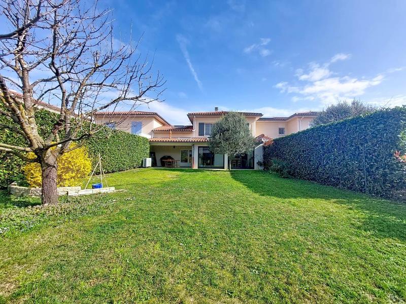 Maison - 114 m² - 5 pièces