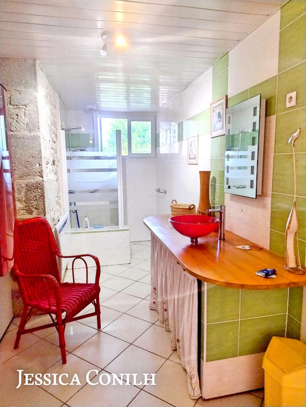 Maison de village - 240 m² - 7 pièces