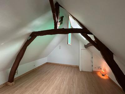 Maison - 87 m² - 4 pièces