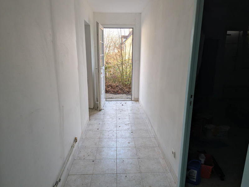 Maison - 96 m² - 3 pièces