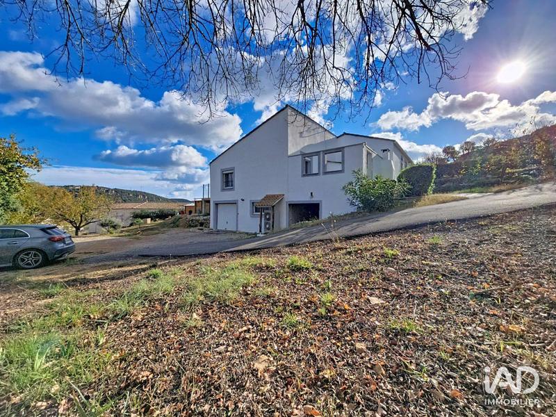 Maison - 132 m² - 5 pièces