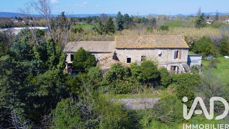 Maison - 273 m² - 9 pièces