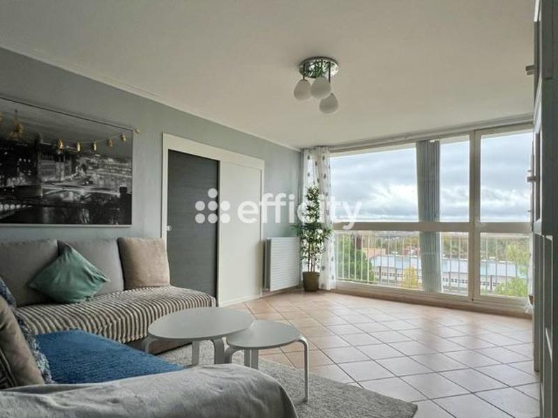 Appartement - 79 m² - 4 pièces