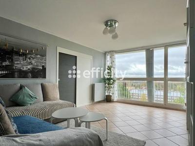 Appartement - 79 m² - 4 pièces