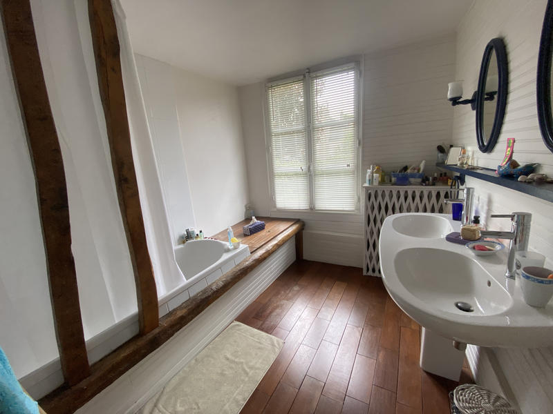 Maison - 155 m² - 7 pièces