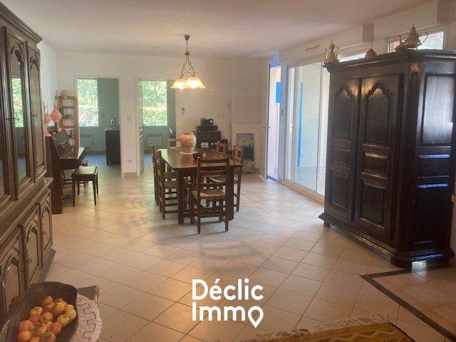 Maison - 105 m² - 4 pièces