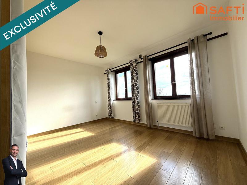 Maison - 185 m² - 7 pièces
