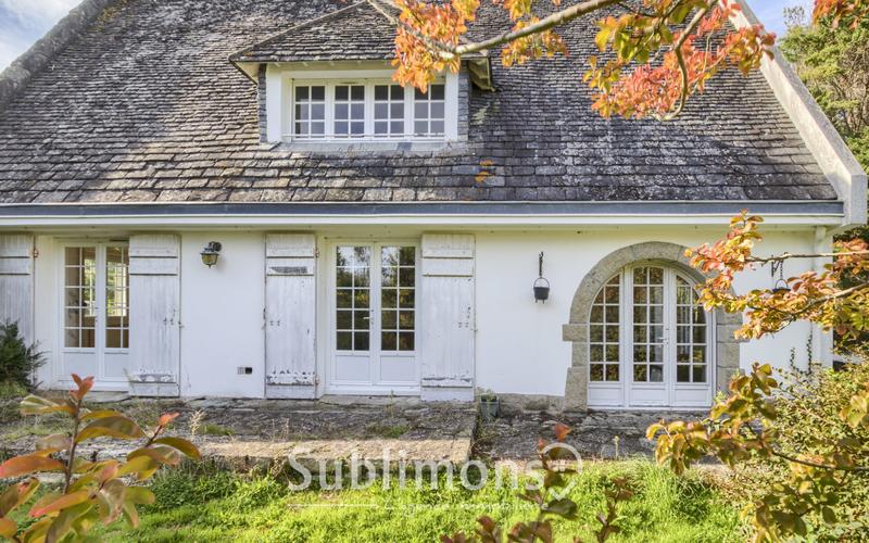 Maison - 184 m² - 8 pièces