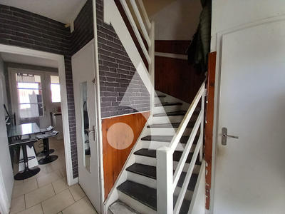 Maison - 79 m² - 7 pièces