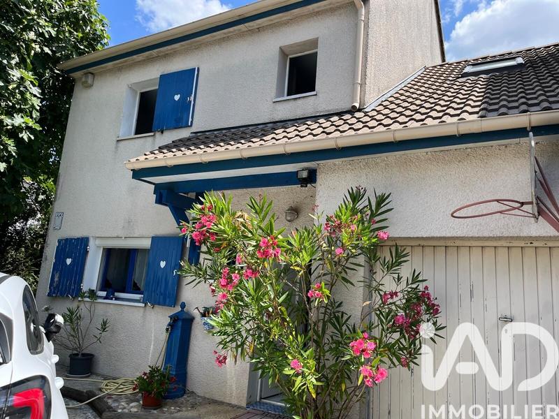 Maison - 109 m² - 7 pièces