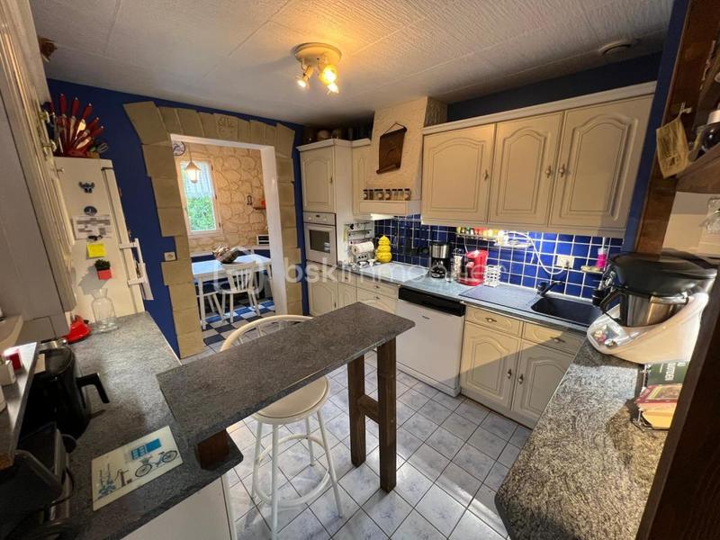 Maison - 205 m² - 9 pièces