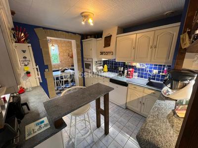 Maison - 205 m² - 9 pièces