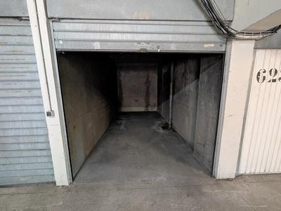 Parking / Garage - 11 m²