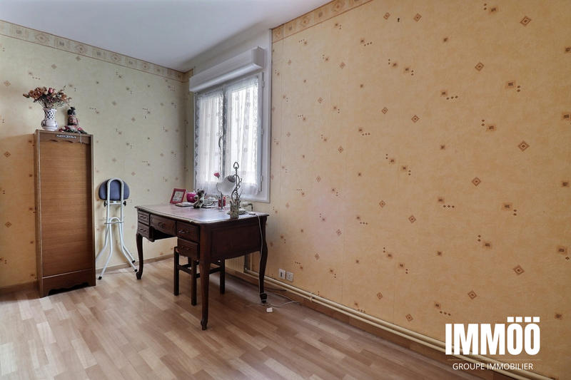 Appartement - 93 m² - 4 pièces