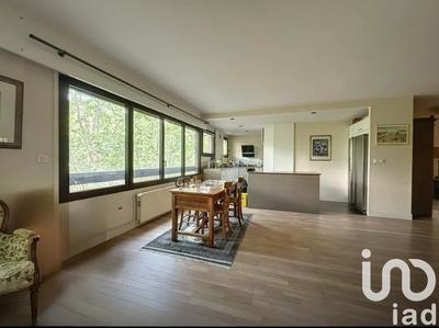 Appartement - 95 m² - 3 pièces