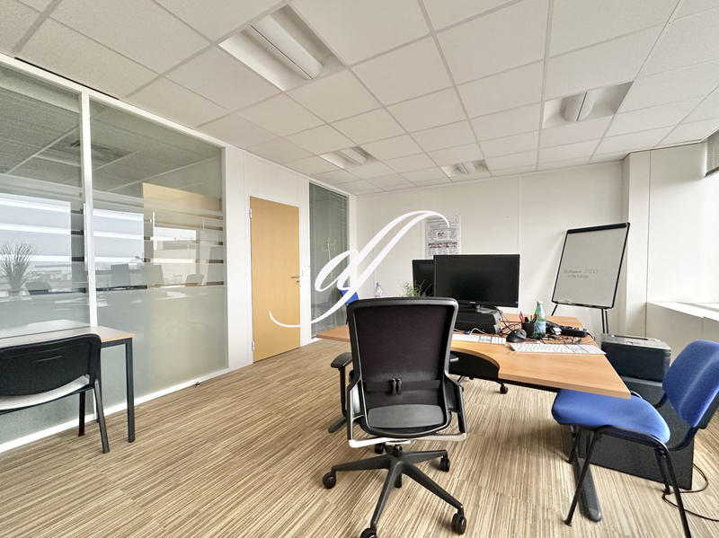 Bureau - 100 m²