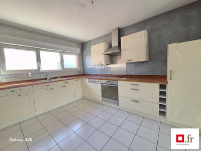 Appartement - 70 m² - 3 pièces