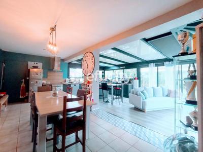 Maison - 128 m² - 5 pièces