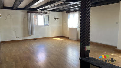 Maison - 90 m² - 3 pièces