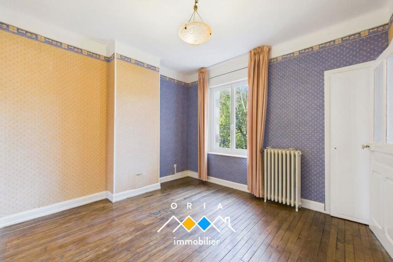 Maison de maîtres - 196 m² - 8 pièces