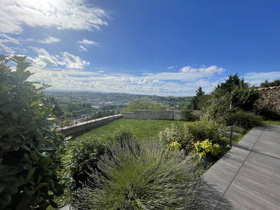 Maison - 108 m² - 4 pièces