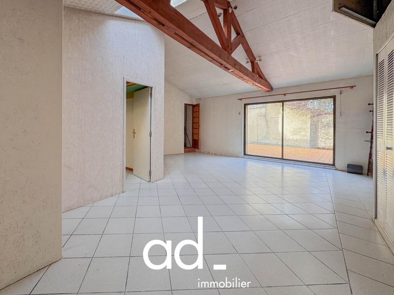 Maison - 178 m² - 8 pièces