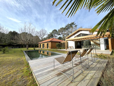 Maison - 157 m² - 7 pièces