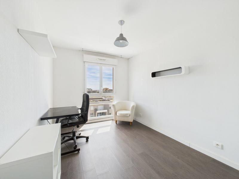 Appartement - 85 m² - 4 pièces