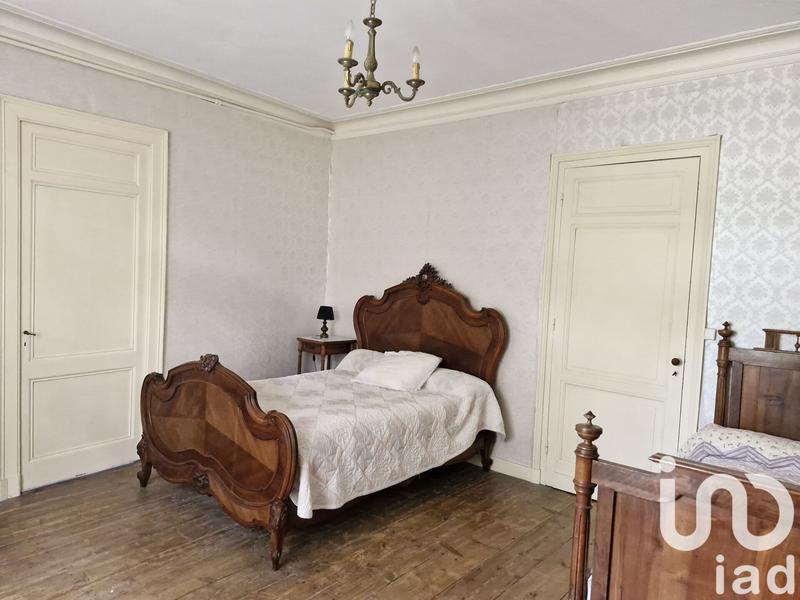 Maison de village - 412 m² - 13 pièces