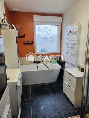 Maison - 107 m² - 5 pièces