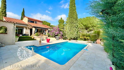 Villa - 164 m² - 7 pièces