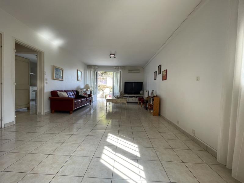 Appartement - 98 m² - 4 pièces