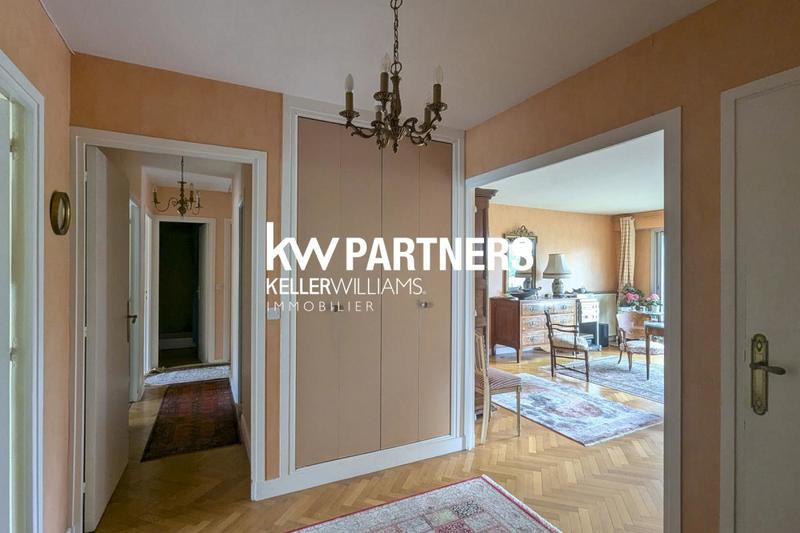 Appartement - 102 m² - 5 pièces