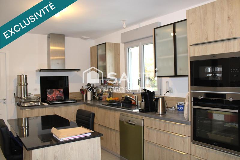 Maison - 92 m² - 4 pièces