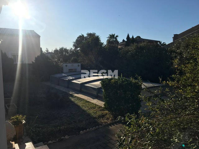 Villa - 124 m² - 6 pièces