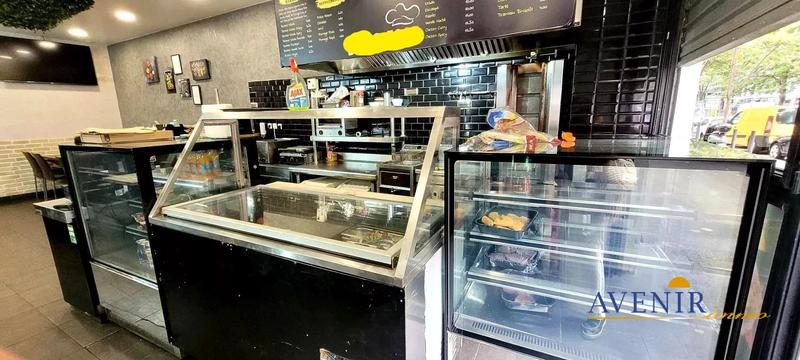 Fonds de commerce - Magasins - 75 m²