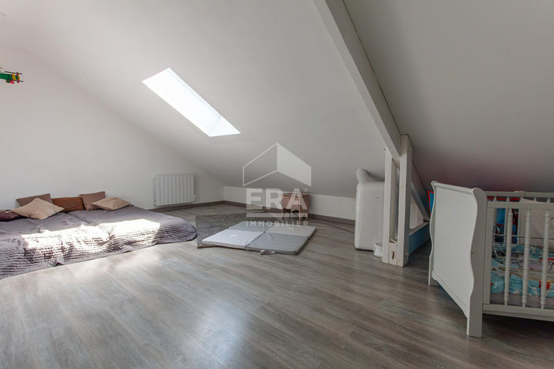 Maison - 135 m² - 6 pièces