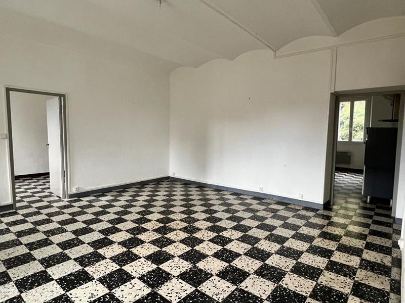 Appartement - 89 m² - 4 pièces