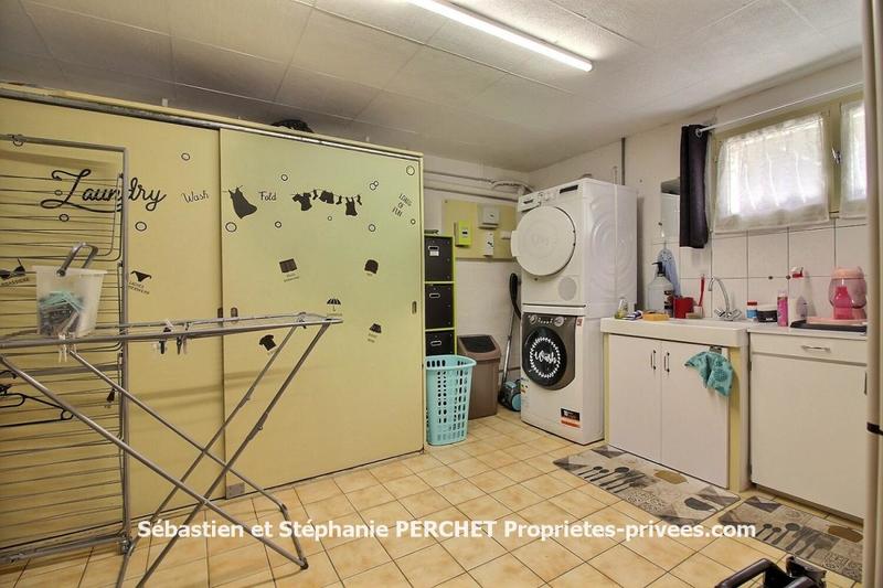 Maison - 160 m² - 7 pièces