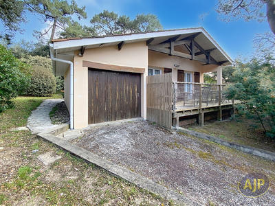 Maison - 90 m² - 5 pièces