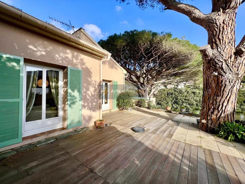 Maison - 164 m² - 6 pièces