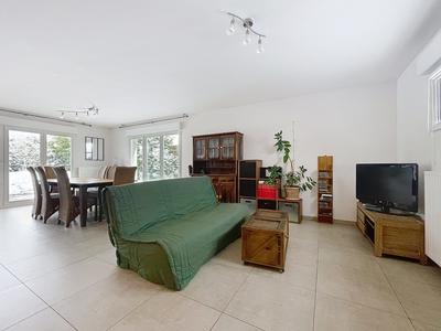 Maison - 145 m² - 7 pièces