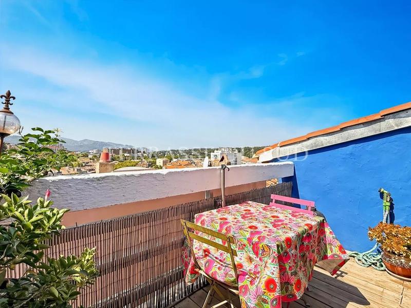 Maison de ville - 92 m² - 5 pièces