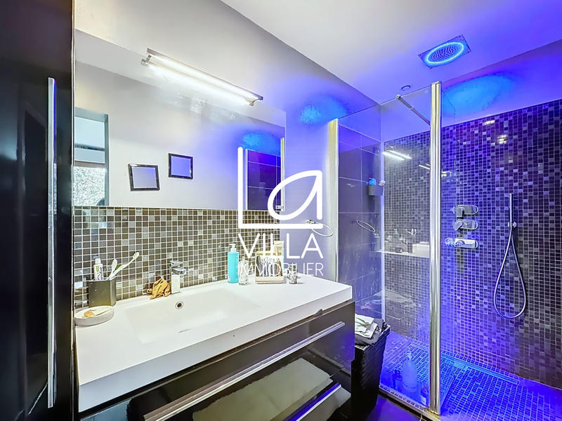 Maison - 149 m² - 5 pièces