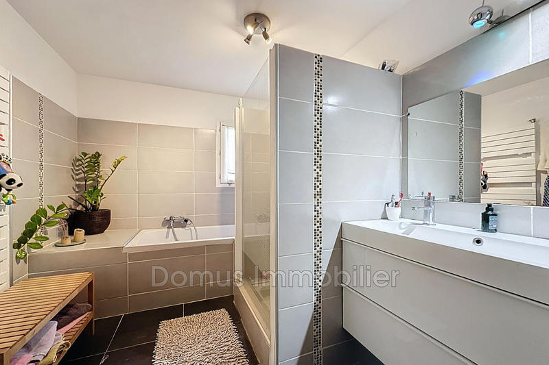 Maison - 136 m² - 6 pièces