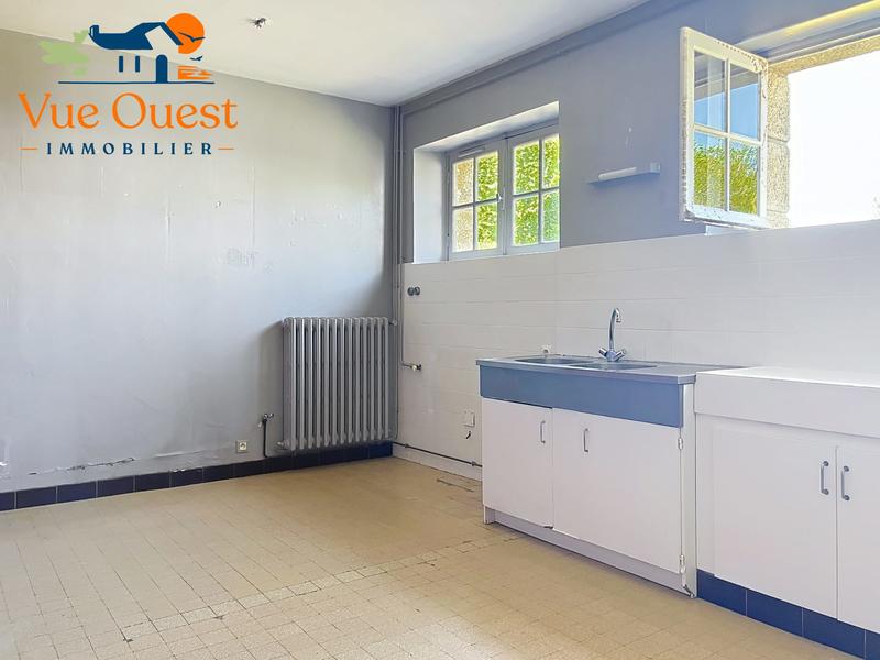 Maison - 99 m² - 4 pièces