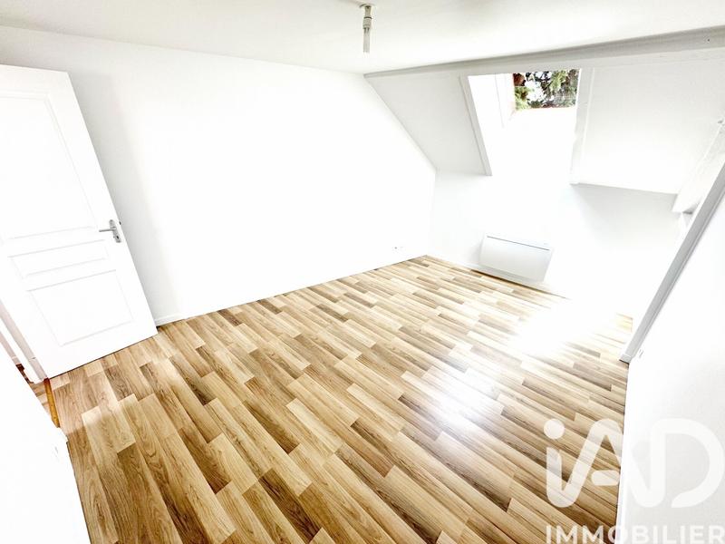Maison - 93 m² - 4 pièces