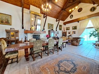 Maison - 406 m² - 9 pièces